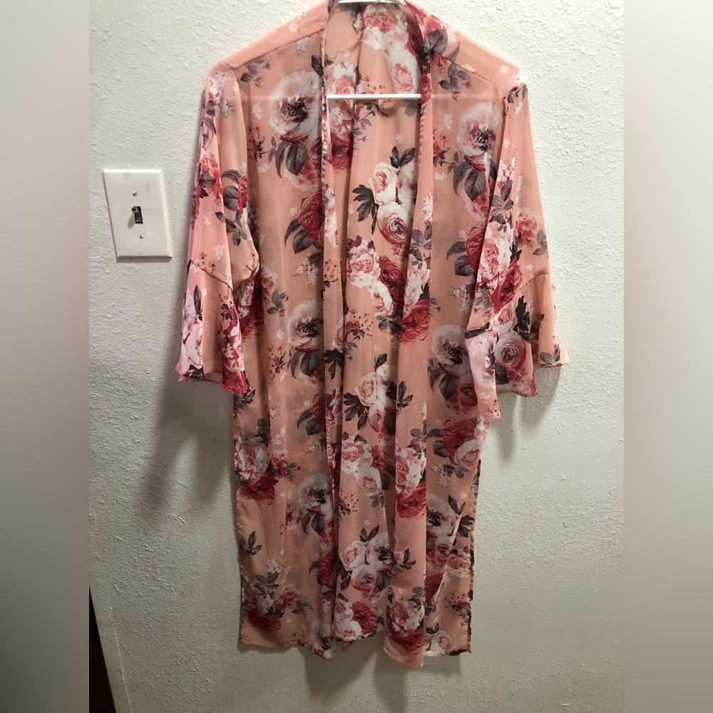 Pink Floral Tie Kimono